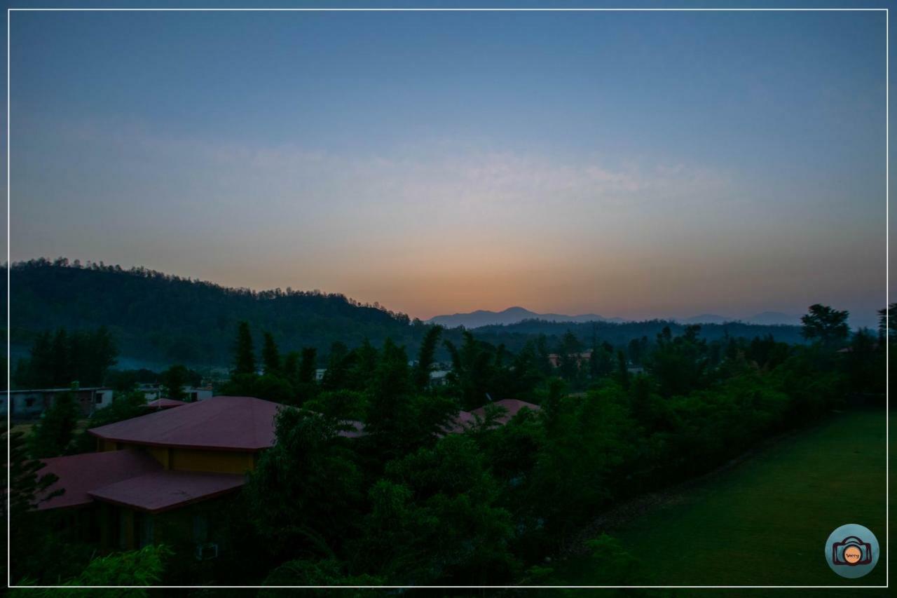 Aura Corbett Resort Jim Corbett National Park Exterior foto